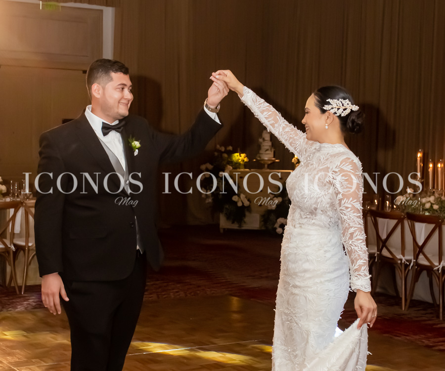 Yeni Alejandra Fuentes Cueva y Jony Alexander Borjas Gunera