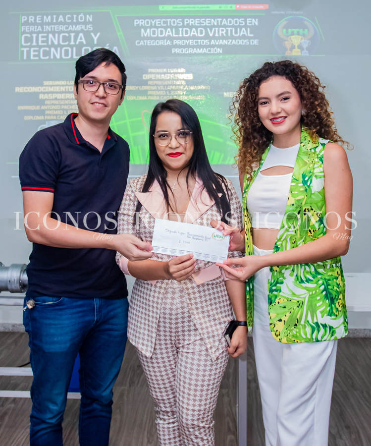 Entrega de premios feria científica by UTH Tegucigalpa