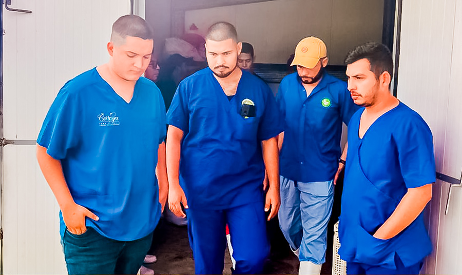 Recorrido estudiantes UCENM Honduras a la granja Hobos
