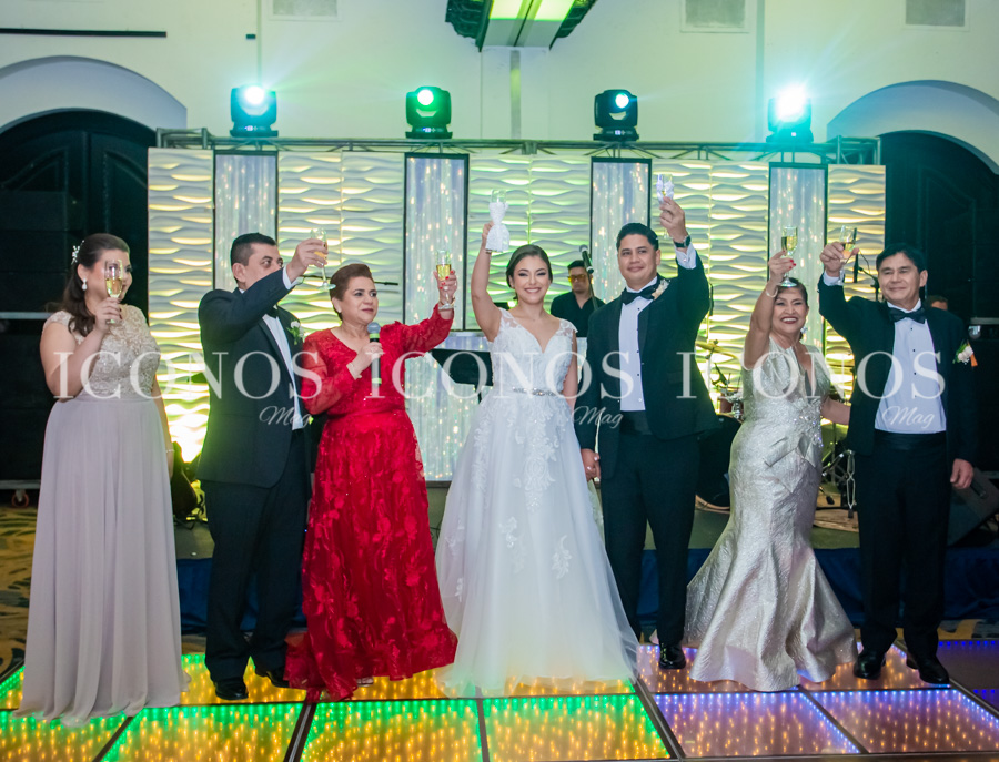 Boda Joselyne Fabiola Canales Casco y Enrique Florencio Funes Deras