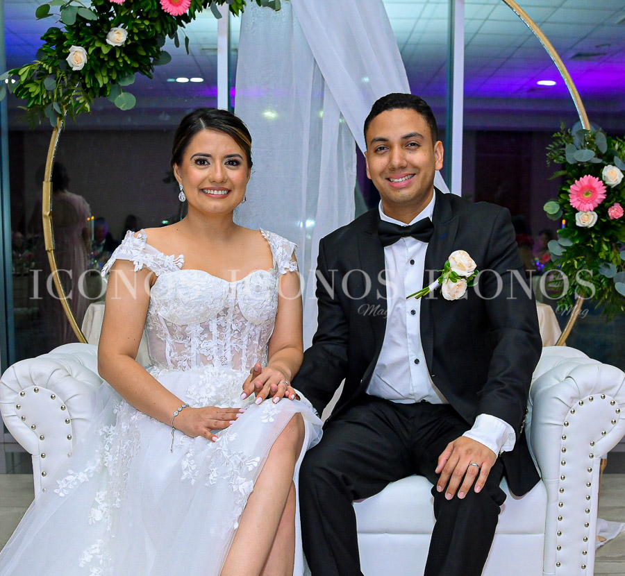 Sloam Iveth Alvarado Reyes y Cristian Emille Suazo Padilla