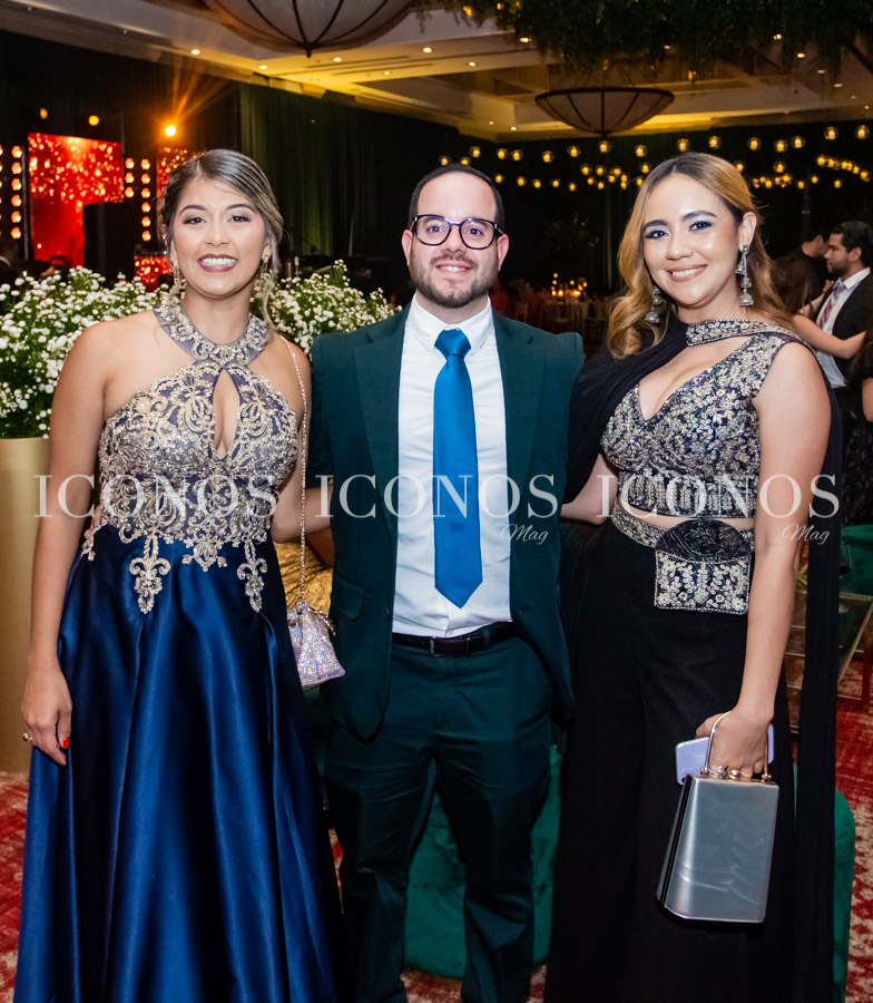 Sophia Alejandra Pineda Rodríguez y Javier Eduardo Elvir Vásquez