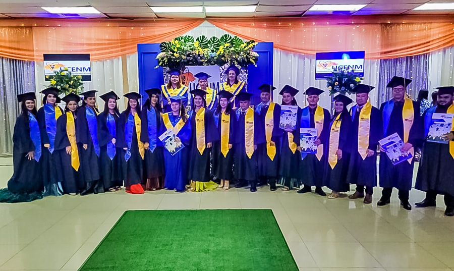Ceremonia graduación 2024 UCENM Juticalpa