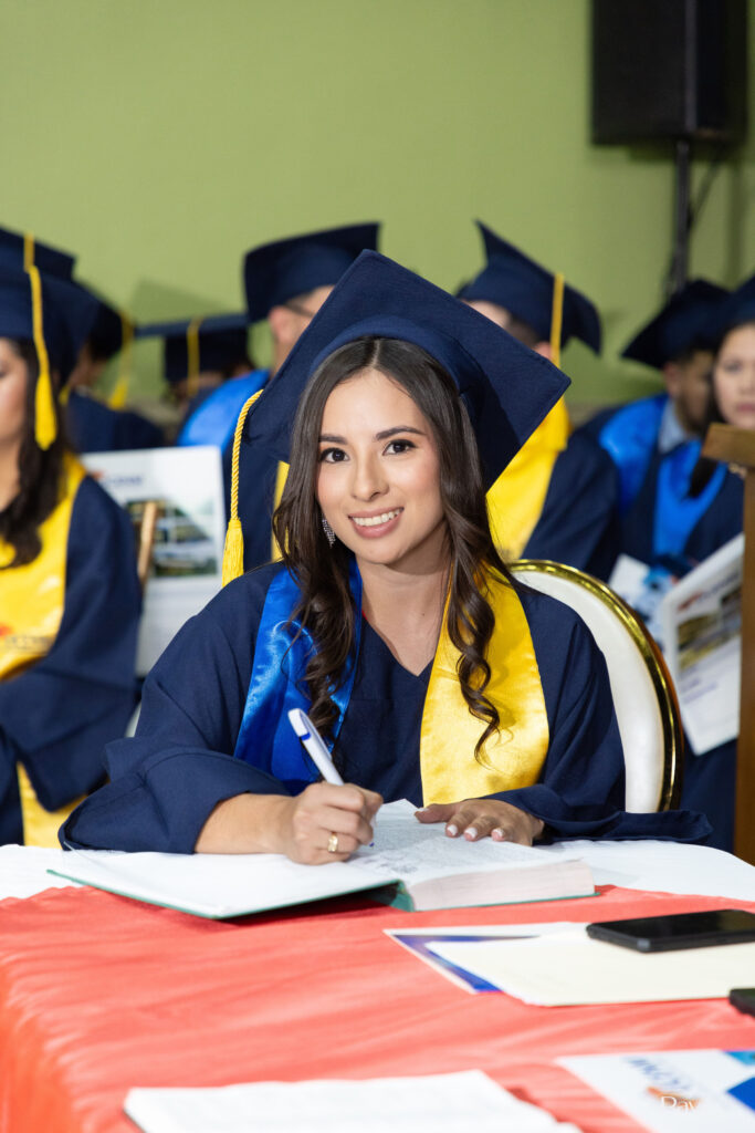 Ceremonia graduación 2024 UCENM Santa Rosa de Copán