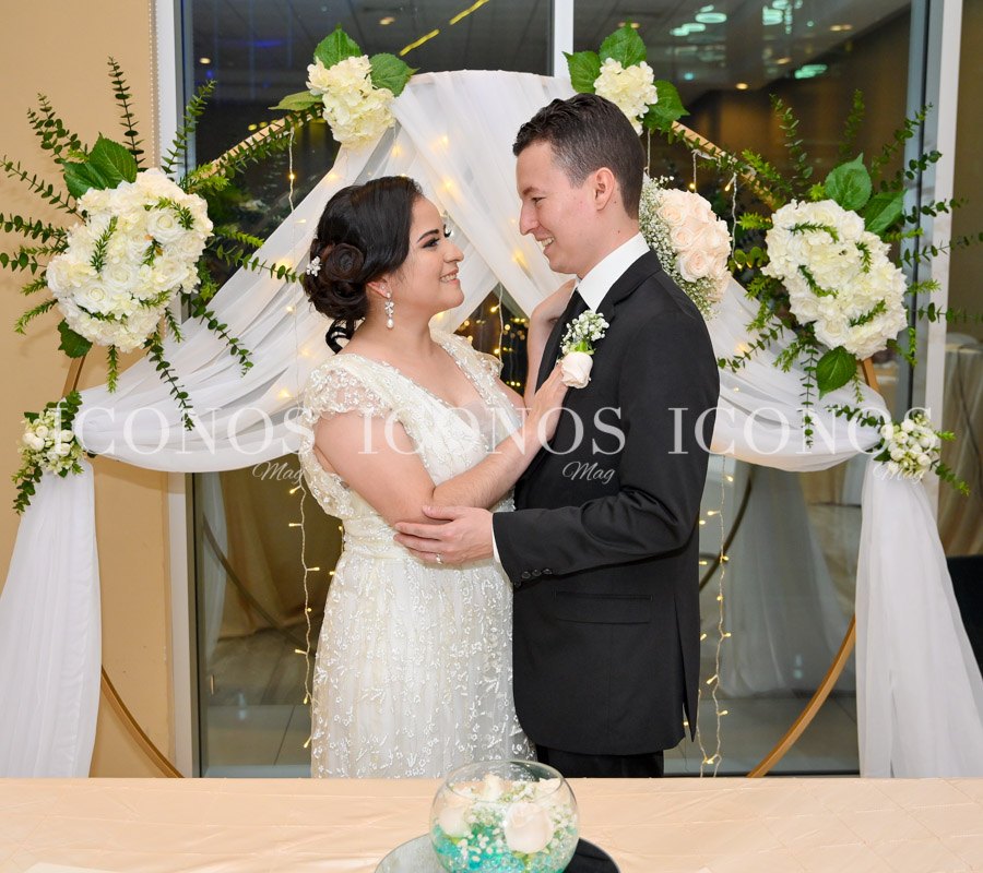 cesia nohemy mayorga umana y jossy joel castro carias