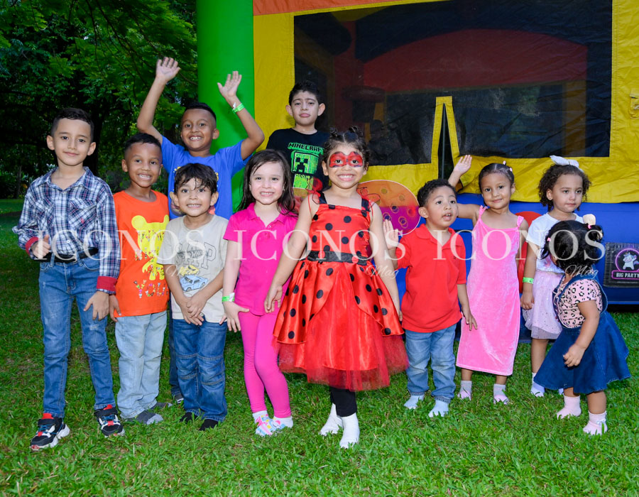 cumpleanos micaela belen fernandez calix