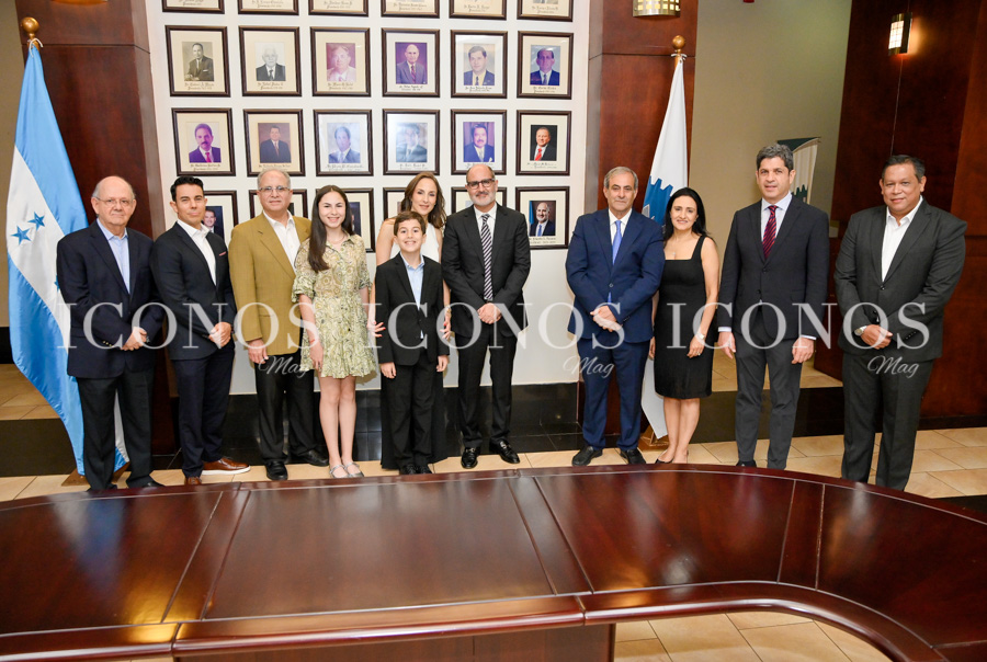 develacion retrato expresidente eduardo facusse ccic 2