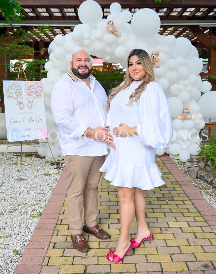 gender reveal bebe nicole marie aplicano ayestas y elmer antonio rubi rivera san pedro sula honduras 3