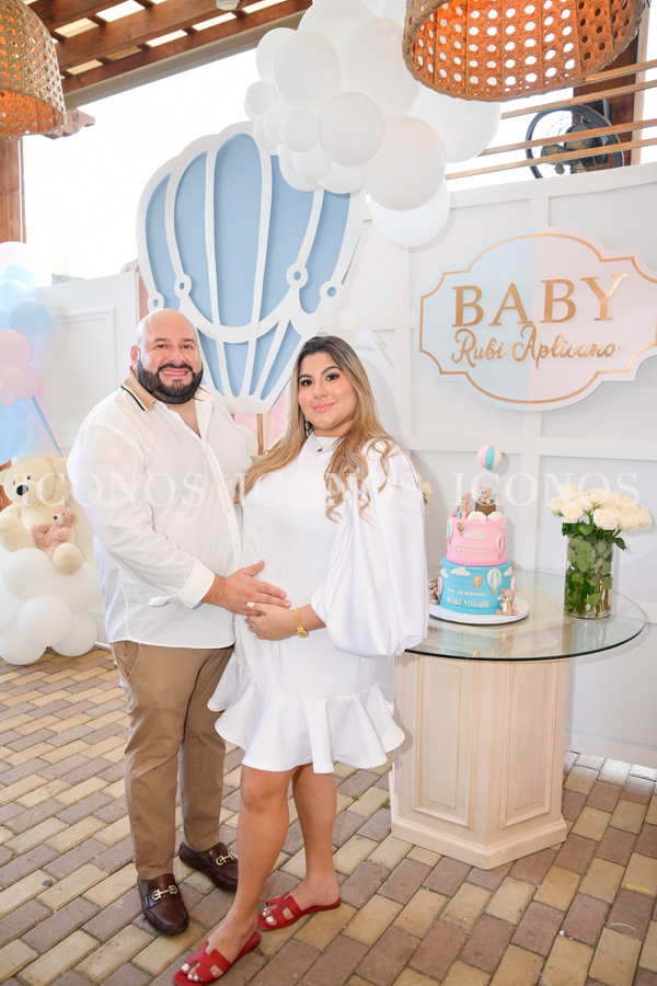 gender reveal bebe nicole marie aplicano ayestas y elmer antonio rubi rivera san pedro sula honduras 3