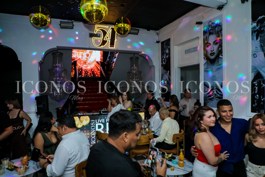 Studio 54 by Casa Blanca