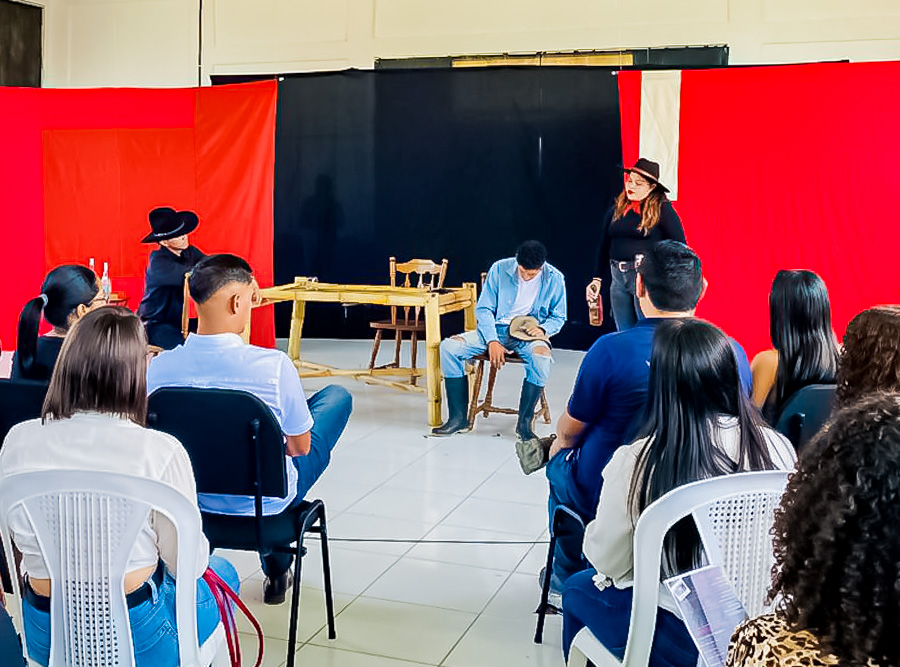 Obra de teatro Que viva la vida by UCENM Honduras
