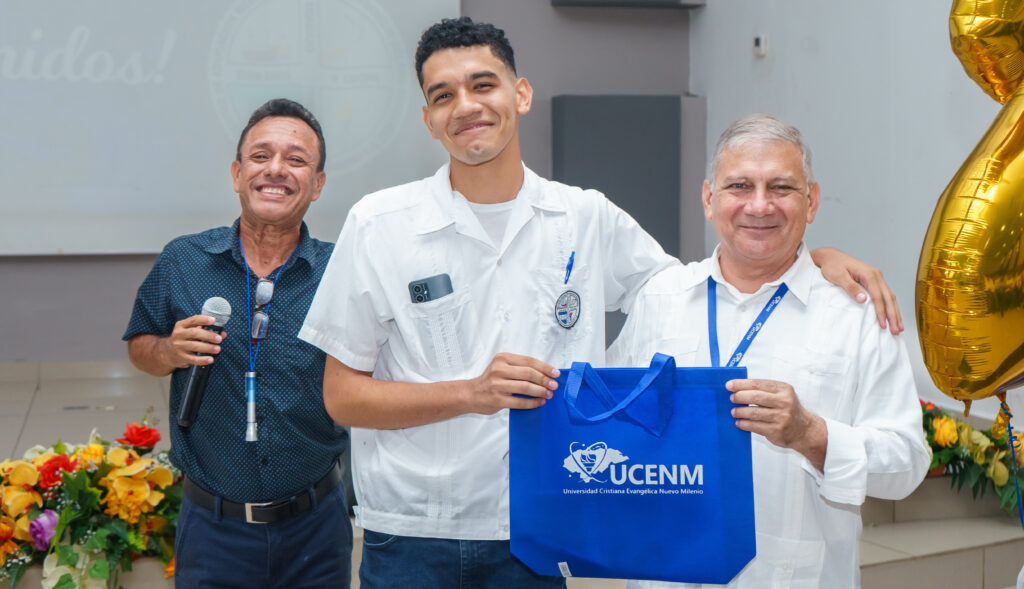 Recorrido estudiantes Franklin Delano Roosevelt a UCENM Honduras