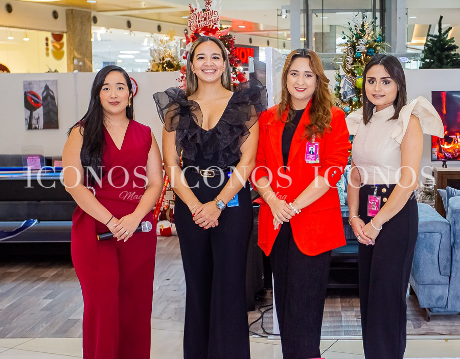 Hosting holidays 2024 by Lady Lee en City Mall Tegucigalpa