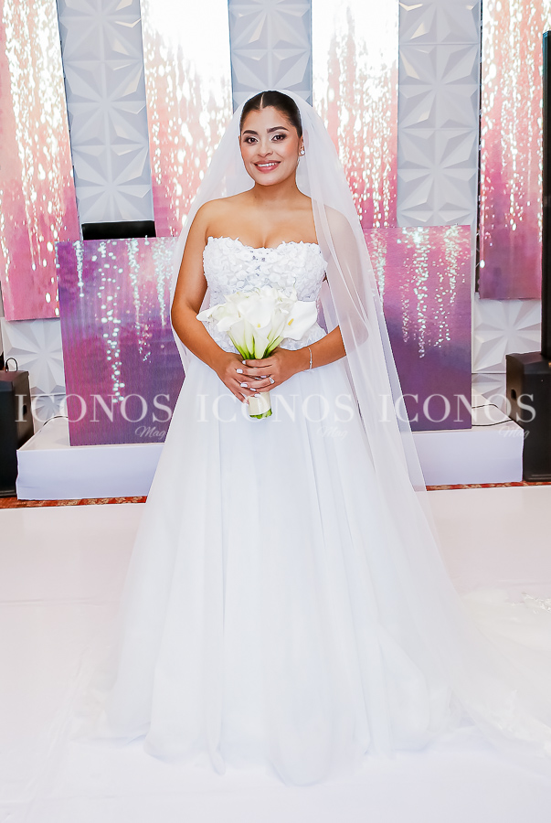 Boda Anna Hernández Martínez y William Bernard George 1