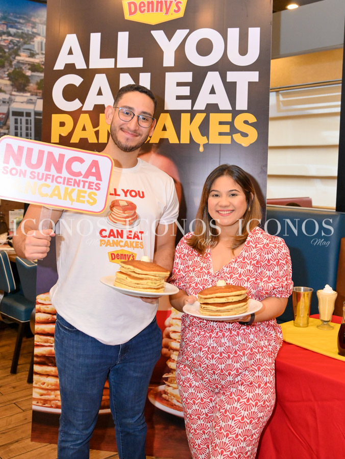 all you can eat buttermilk pancakes 2024 dennys honduras