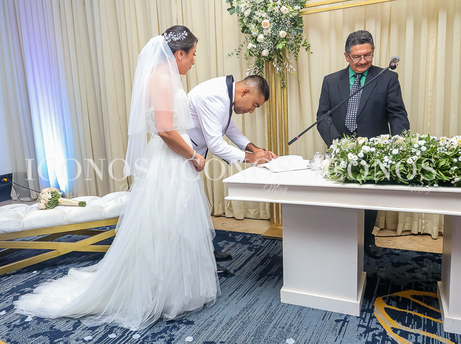 Boda Ivis Yolany Flores y Salvador Emilio Peña