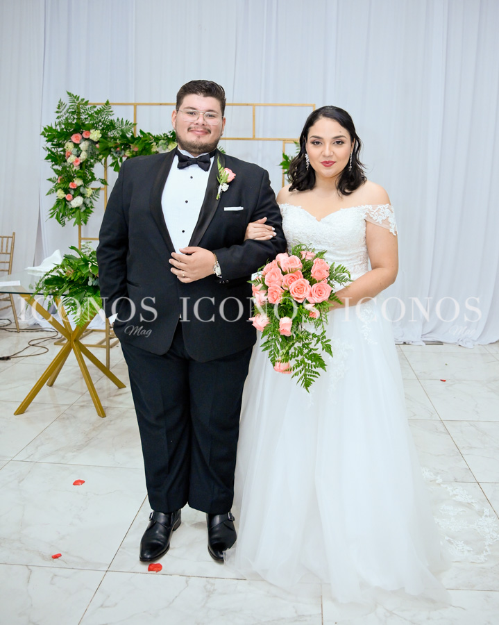 boda paola alejandra giron perla y carlos josue espinoza antunez