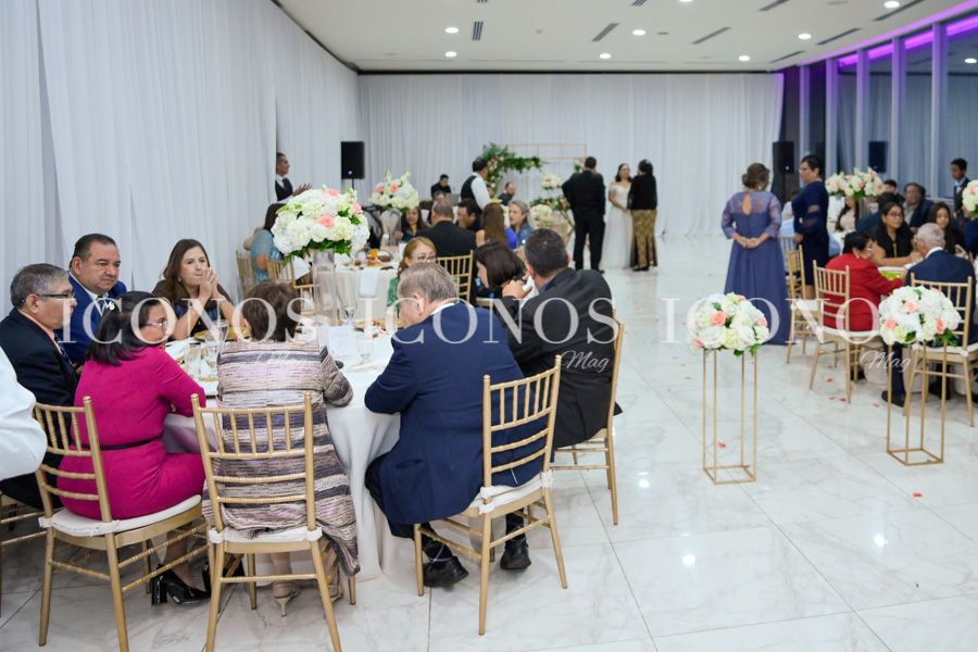 boda paola alejandra giron perla y carlos josue espinoza antunez