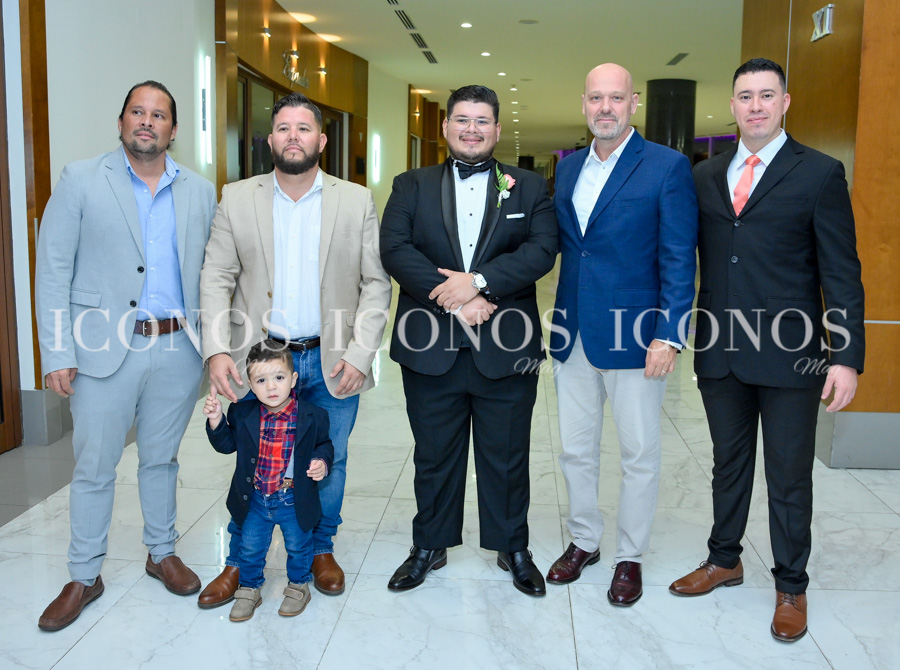 boda paola alejandra giron perla y carlos josue espinoza antunez