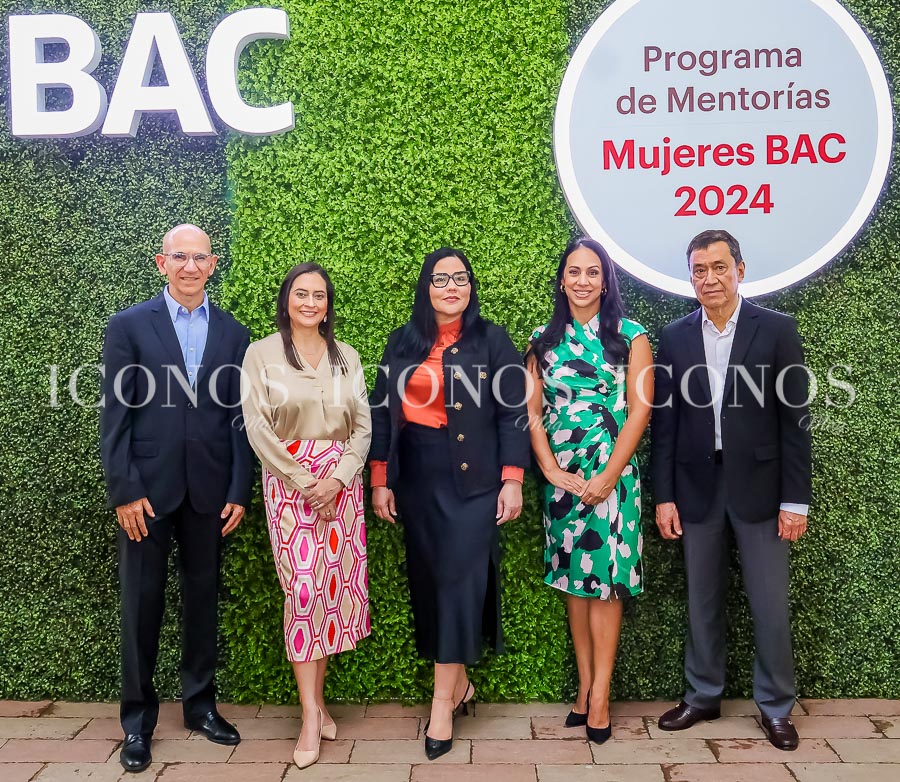 Premiación del programa Mentorías Mujeres BAC 2024
