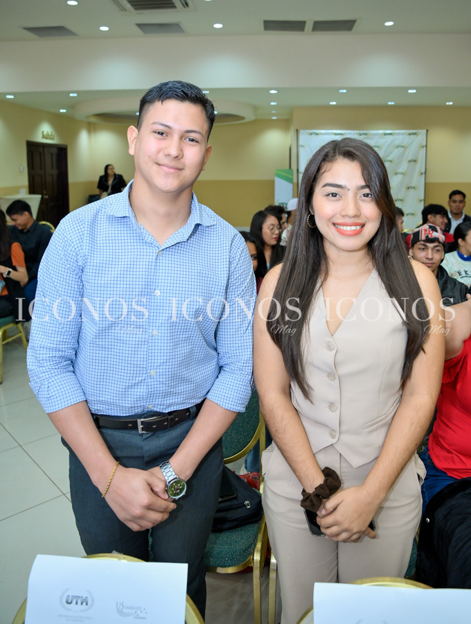 conferencia embajadora estados unidos uth honduras