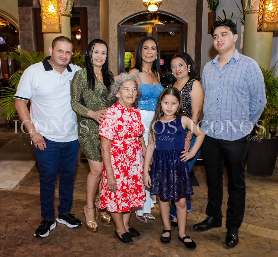 cumpleanos dalila paredes