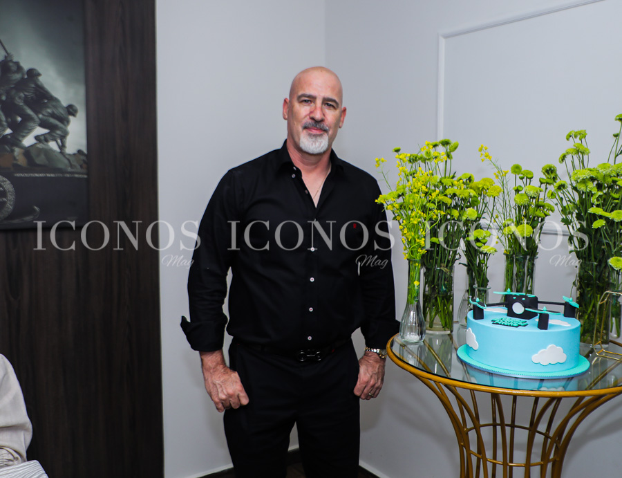 cumpleanos micha schmidt