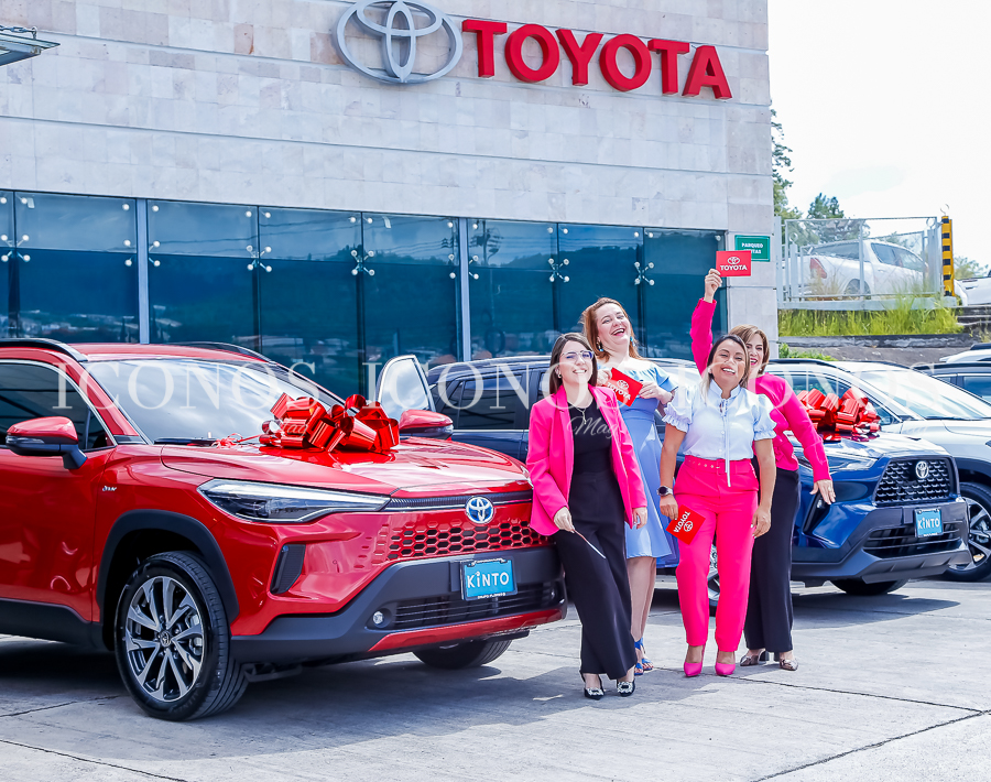 Grupo Flores Honduras y Kinto One entrega vehículos 2024 Tegucigalpa