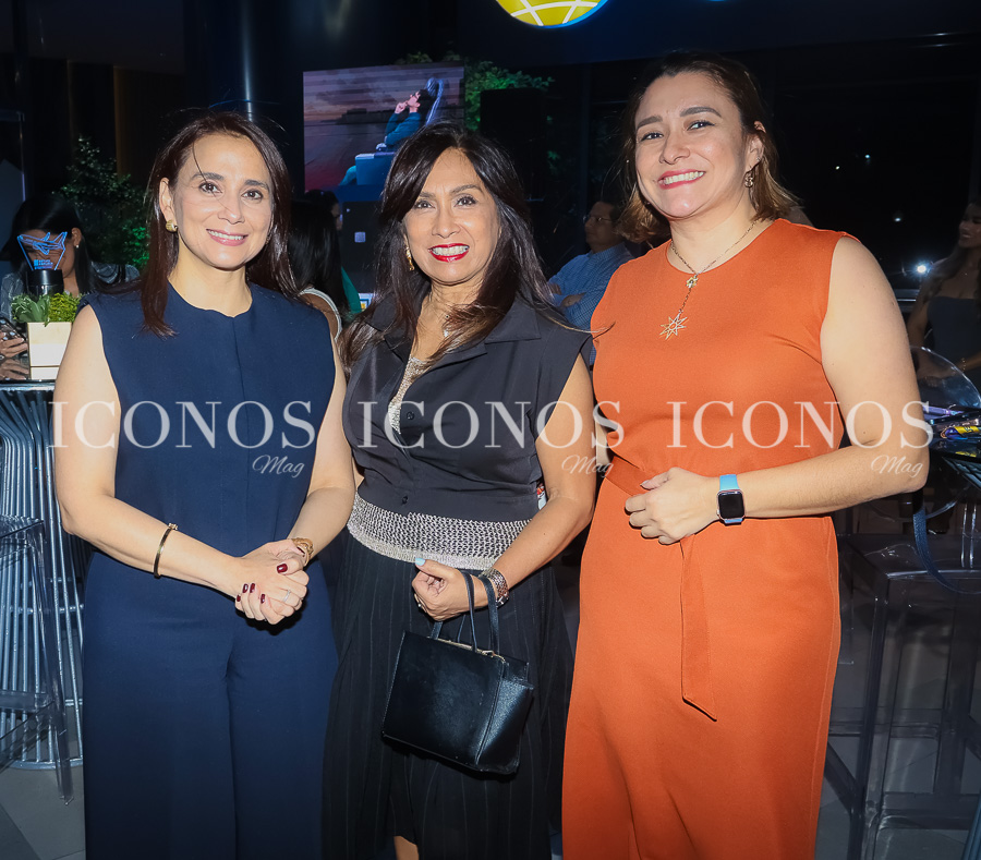 Lanzamiento tarjeta United Cuscatlán Visa banco Cuscatlán