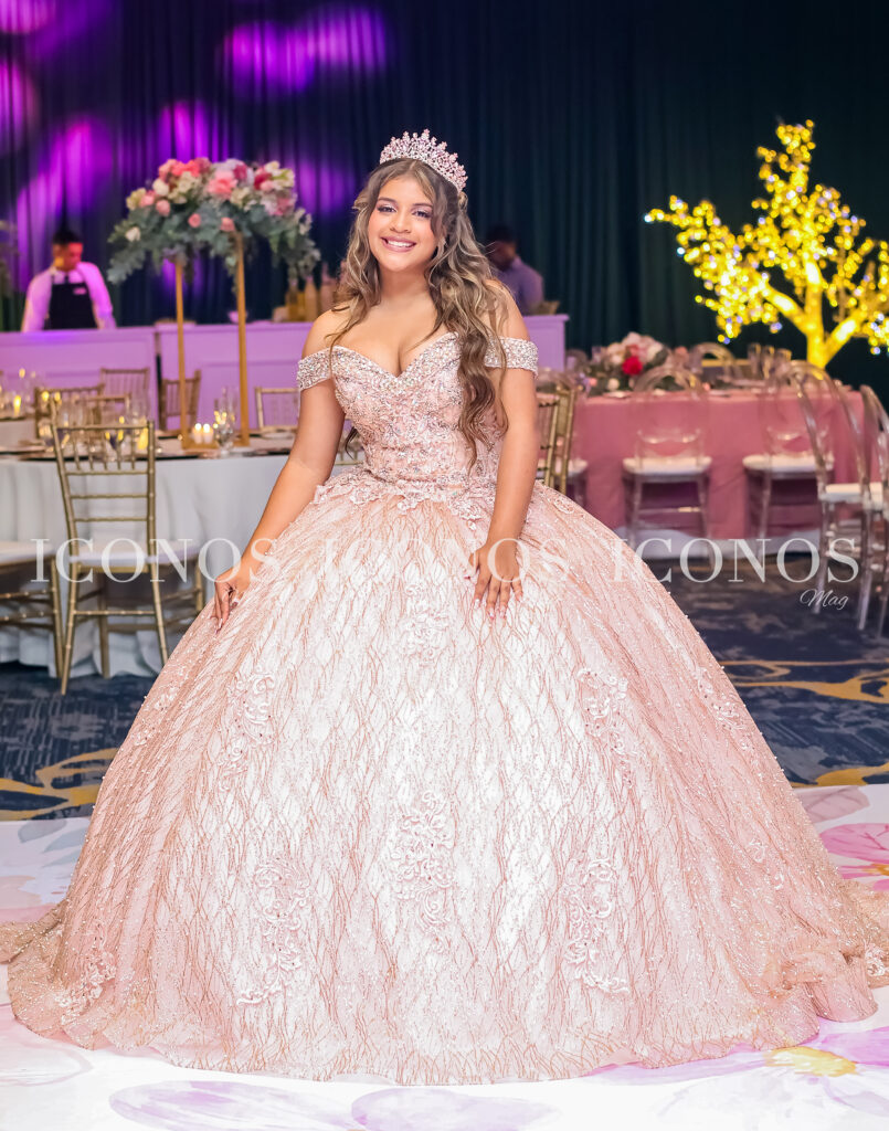 Quince años Valeria Camila Henríquez Fúnez