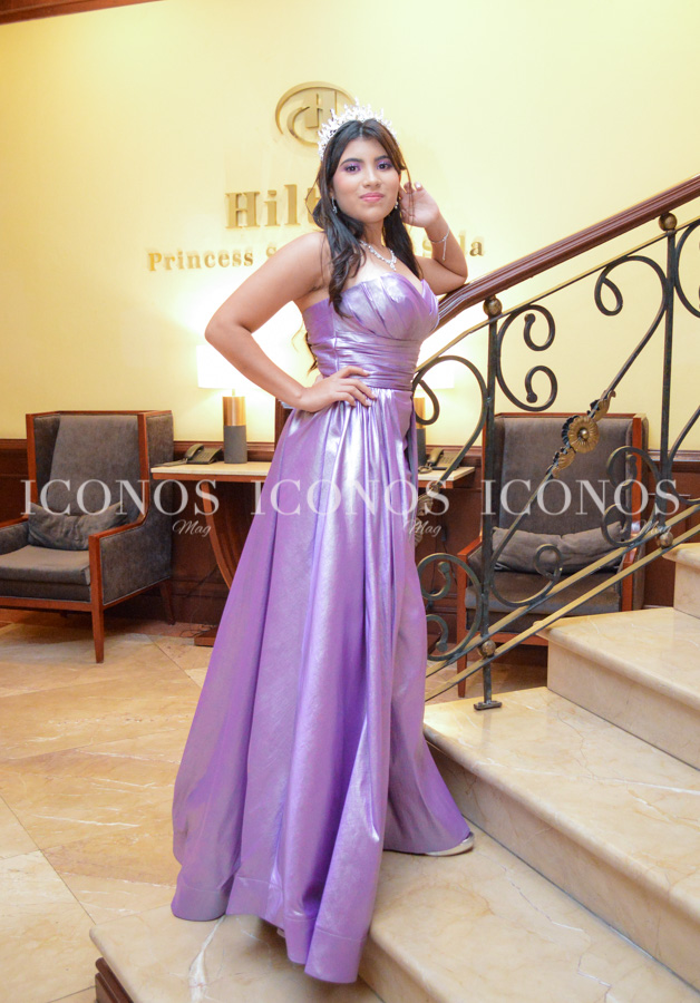 andrea victoria garrigo menendez (43)