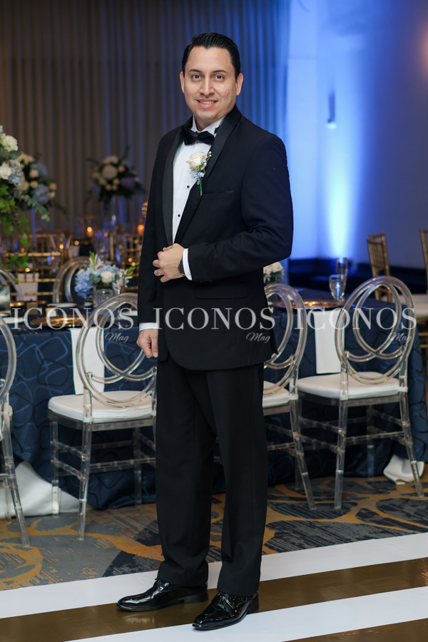 Boda Alejandra Izamar Varela Fajardo y Allan Mauricio Barahona Mendoza