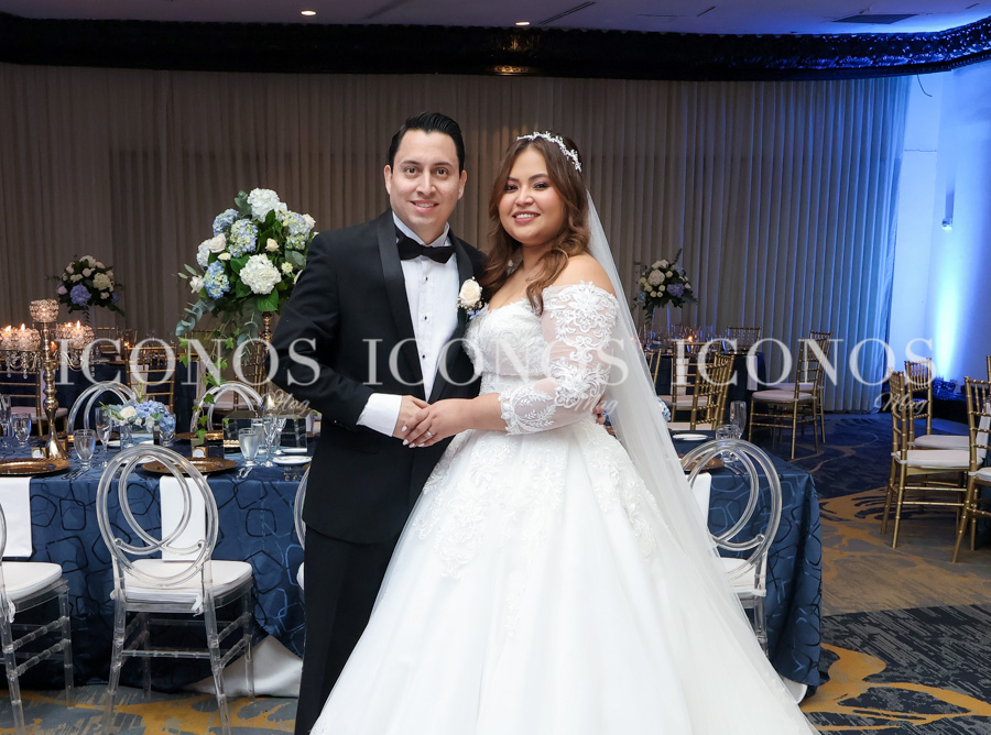 Boda Alejandra Izamar Varela Fajardo y Allan Mauricio Barahona Mendoza