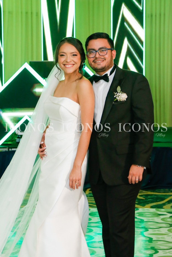 Boda Allison Daniela Lardi Santamaría y Mario Roberto Tabora Oyuela