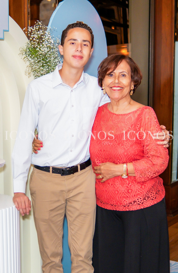 Cena de confirmación Mario Fernando López Cueva