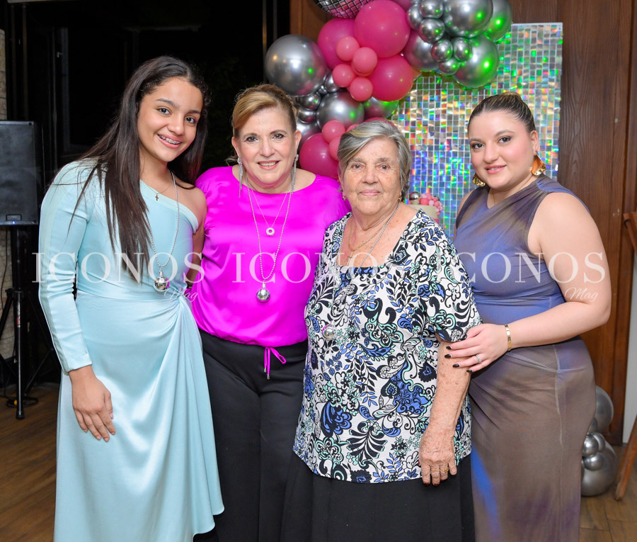 cumpleanos isabel valenzuela de rivera