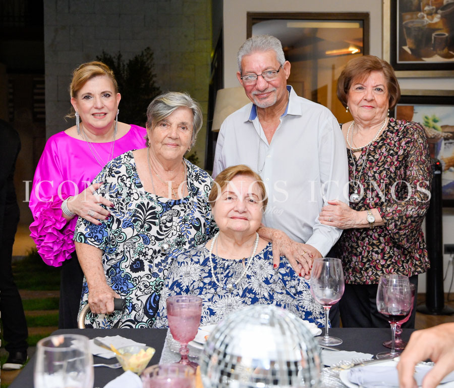 cumpleanos isabel valenzuela de rivera