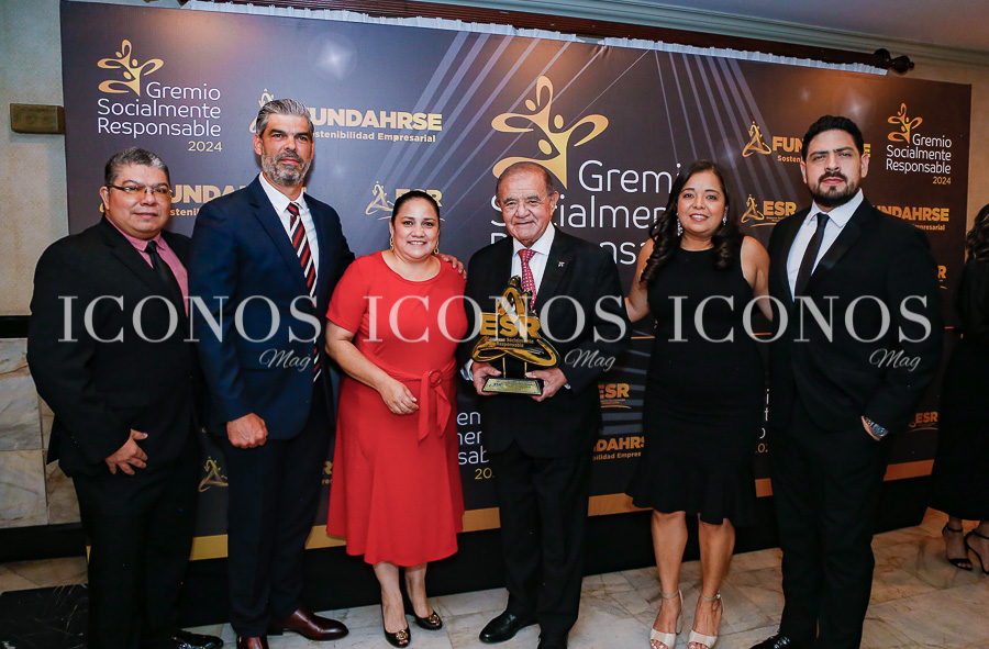 entrega-sello-fundahrse-2024-honduras-3-118-1