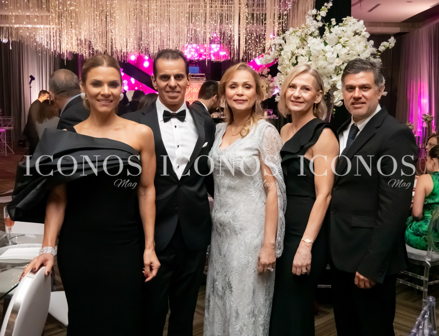 giselle kattan ferrera y emilio roberto osegueda garcia (63)