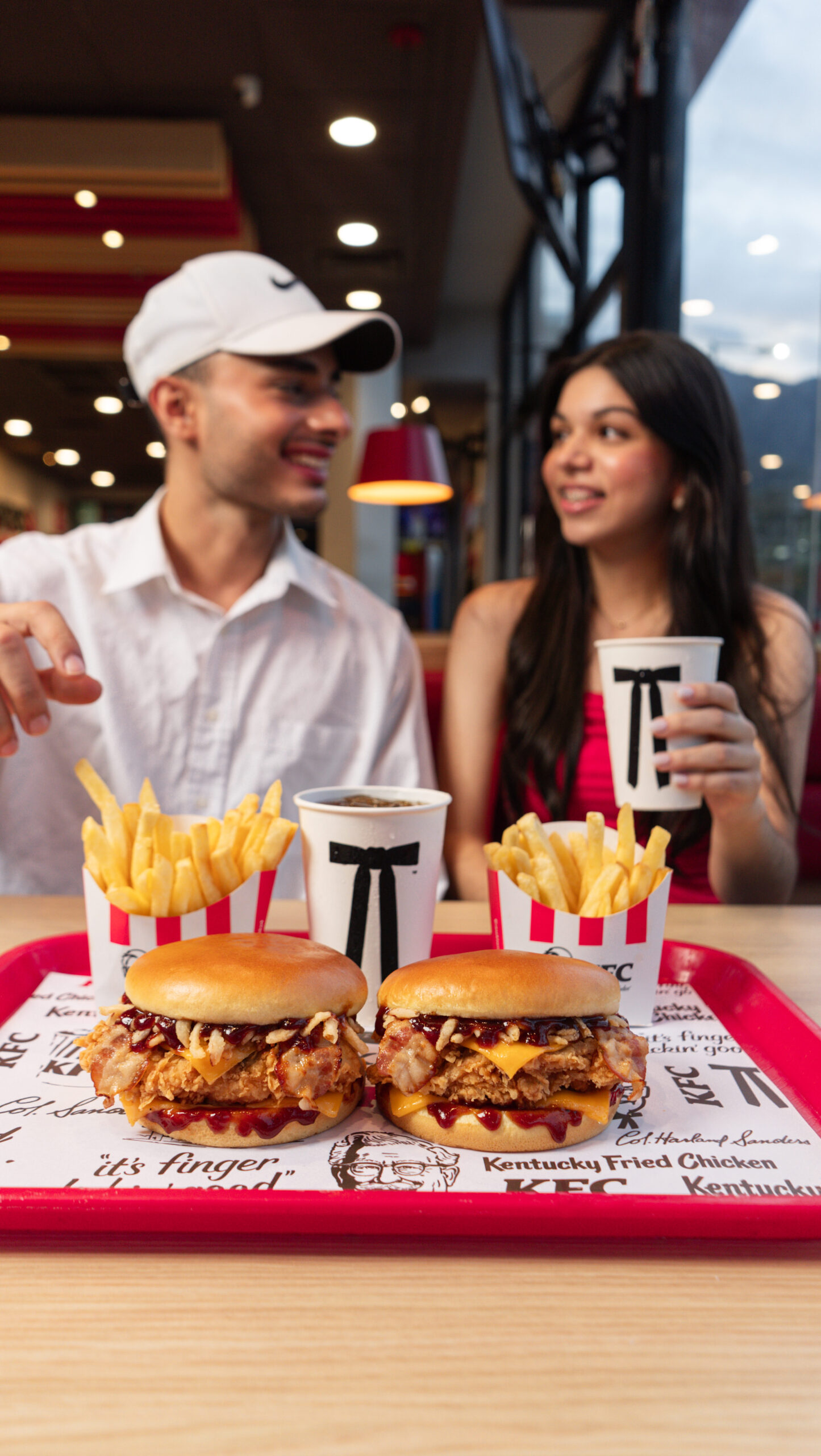 lanzamiento bacon bbq 2024 by kfc honduras