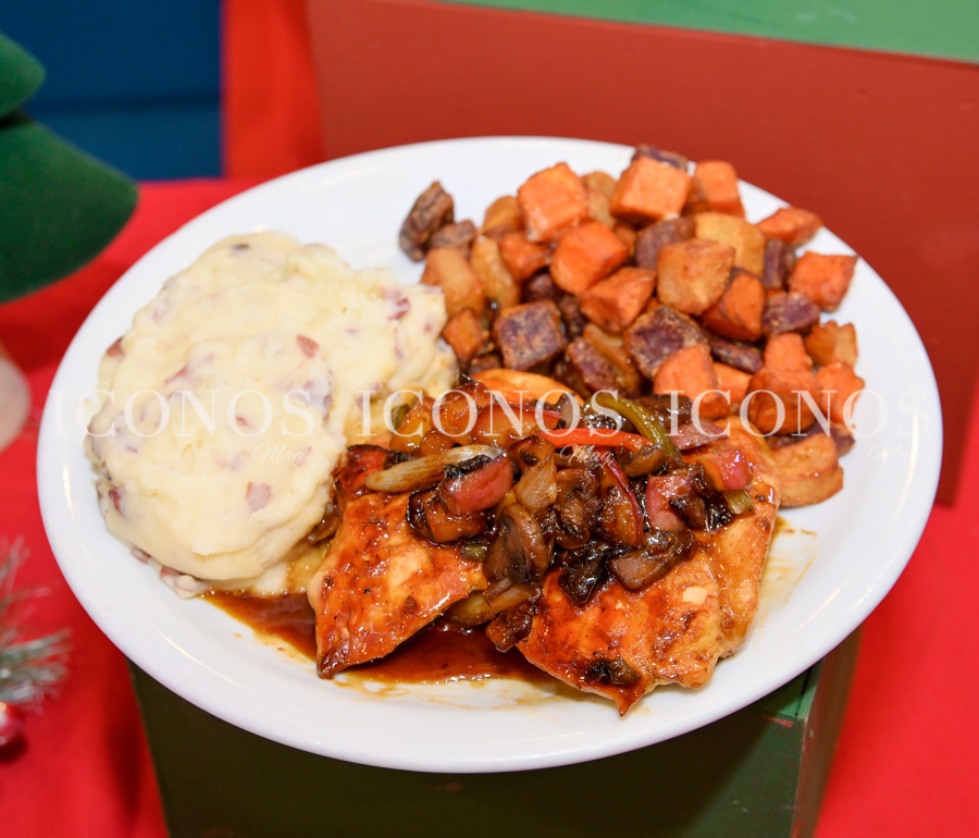 lanzamiento menu navideno 2024 by dennys honduras