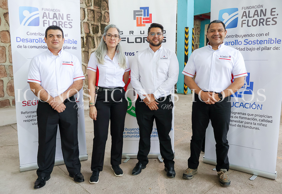 Proyecto Entornos escolares seguros 2024 by Grupo Flores