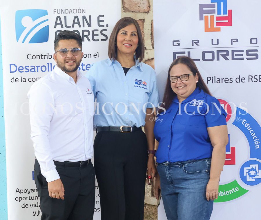 Proyecto Entornos escolares seguros 2024 by Grupo Flores
