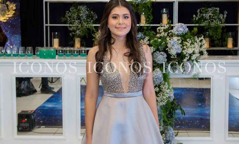 PORTADA Quince años Marian Isabella Flores Espinoza