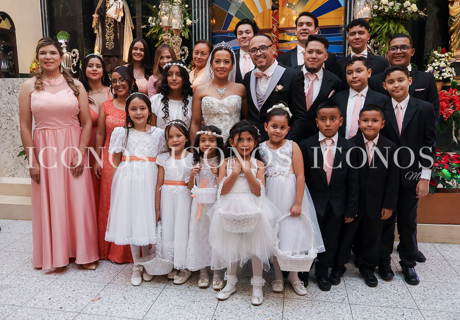 Boda Aldy Jimena González Zúniga y Marcell Ricardo Andino Burgos