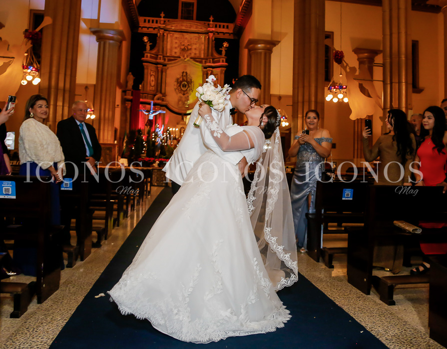 Boda María Daniela Chávez Colindres y Alin Asnet Rodríguez Merlo 1