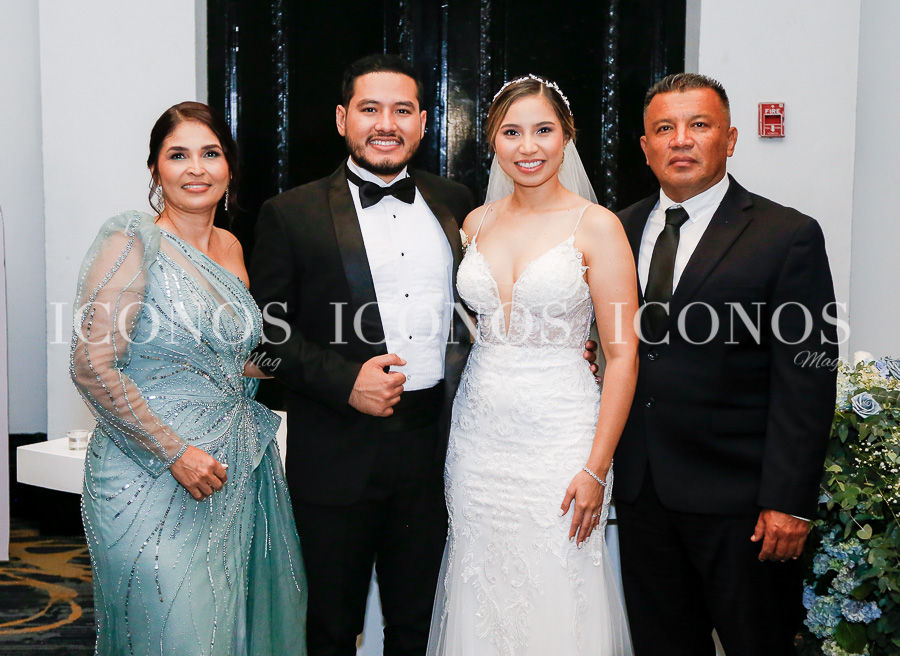 Boda Nahomy Lessandra Cabrera Alvarado y David Alejandro Xavier Pérez