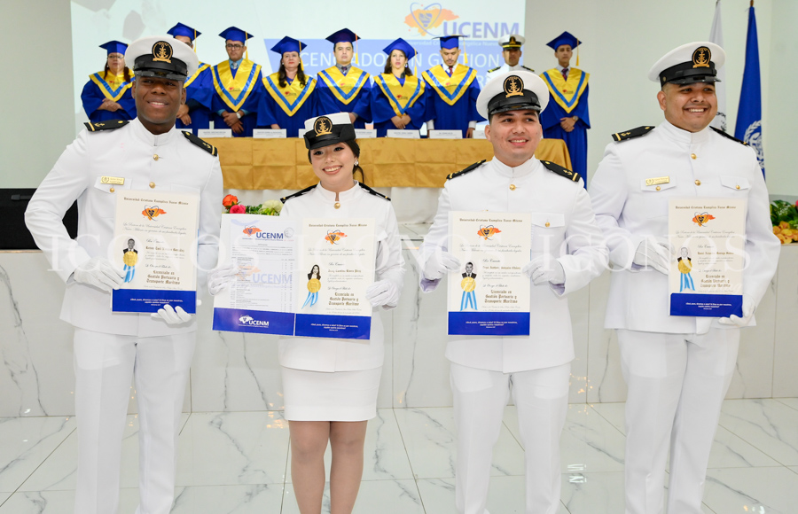centesima decima graduacion 2024 by ucenm honduras