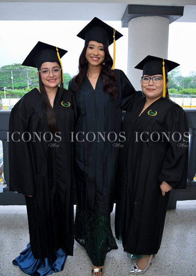 ceremonia vespertina graduacion 2024 uth campus san pedro sula