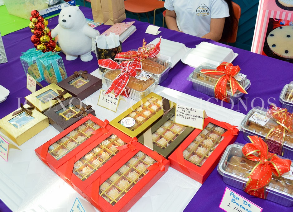 feria mujeres emprendedoras diciembre 2024 cargill honduras